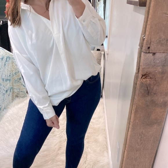 Jodifl white top size medium oversized - Picture 2 of 7